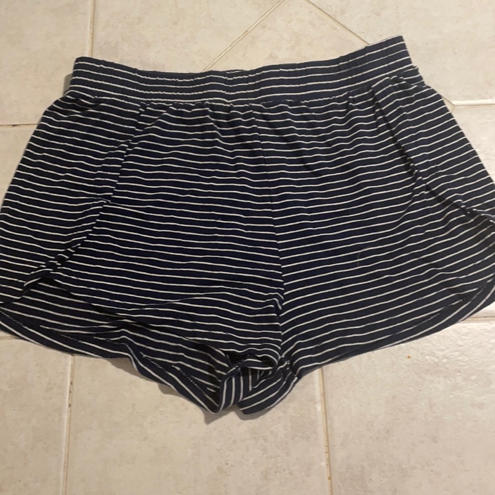Comfy lounge shorts